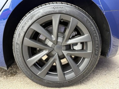 Tesla Model 3 (Dual Motor) Long Range Saloon 4dr Electric Auto 4WDE (346 ps) 16