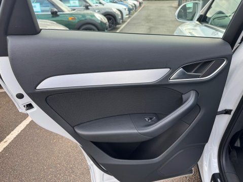 Audi Q3 TFSI S LINE EDITION 60