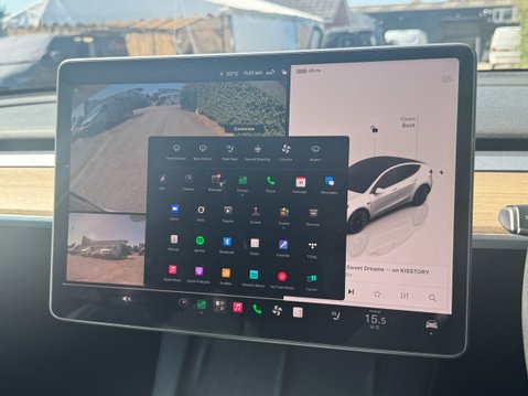 Tesla Model Y (Dual Motor) Long Range SUV 5dr Electric Auto 4WDE (384 bhp) 29