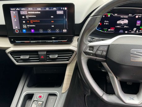 SEAT Leon 1.4 Leon Xcellence Luxury PHEV Semi-Auto 5dr 26