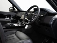 Land Rover Range Rover 3.0 D300 MHEV HSE SUV 5dr Diesel Auto 4WD Euro 6 (s/s) (300 ps) 5