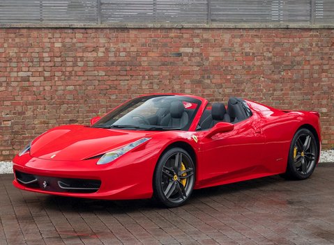 Ferrari 458 Spider 6