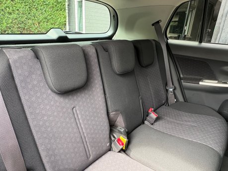 Toyota Urbancruiser 1.3 VVT-I Petrol 6 Speed Manual - 1 OWNER - 15 TOYOTA STAMPS - 51,000 MILES 5