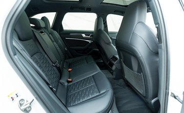 Audi RS6 Avant Vorsprung URBAN 13