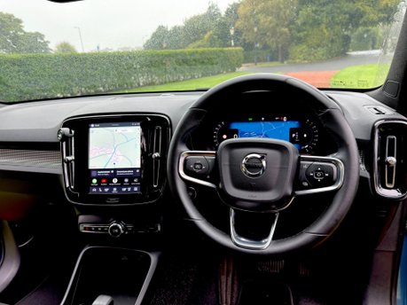Volvo XC40 B4 PLUS 3