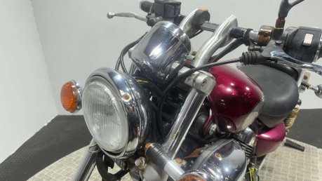 Yamaha XV 400 1995 37k running project bike spares or repair cruiser 400cc 15