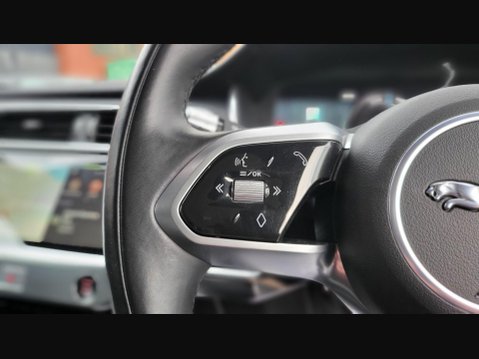 Jaguar I-Pace BLACK 27