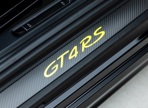 Porsche Cayman GT4 RS (718) 21