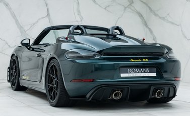 Porsche 718 SPYDER RS 10