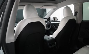 Tesla Model Y LONG RANGE AWD Enhanced Autopilot White Interior 20" Induction Alloys VAT Q 17