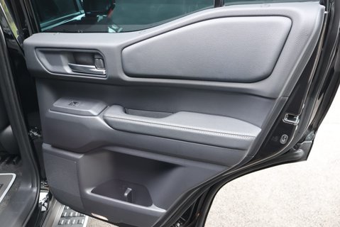 Toyota Land Cruiser BRAND NEW COMMERCIAL WITH A GENUINE REAR SEAT CONVERSION 17