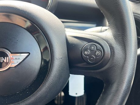 Mini Hatch 1.6 John Cooper Works 3dr 19