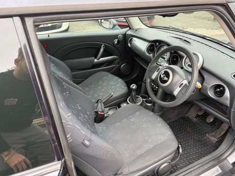Mini Hatch 1.6 One 3dr 9