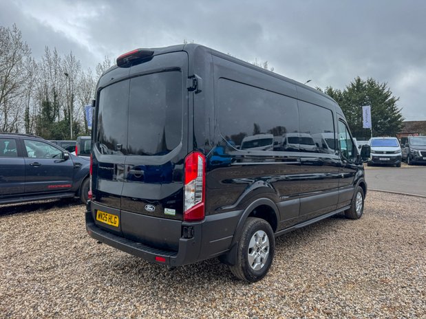 Ford Transit AUTO LWB L3H2 Med Roof Limited 350 Alloys Nav Sensors EURO 6 6