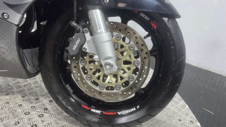Honda CBR CBR918 1997 ONLY 21K RUNNING SPORTS PROJECT BIKE CLASSIC 25