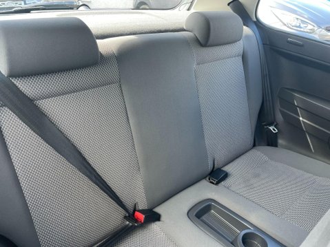 Volkswagen Fox 1.2 6V Euro 5 3dr 18