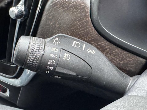 Volvo V90 2.0 D4 Auto AWD Euro 6 (s/s) 5dr 34