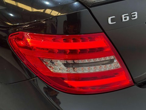 Mercedes-Benz C Class 6.3 C63 V8 AMG Edition 125 Coupe 2dr Petrol SpdS MCT Euro 5 (457 ps) 33