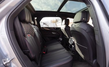 Bentley Bentayga V8 First Edition 16