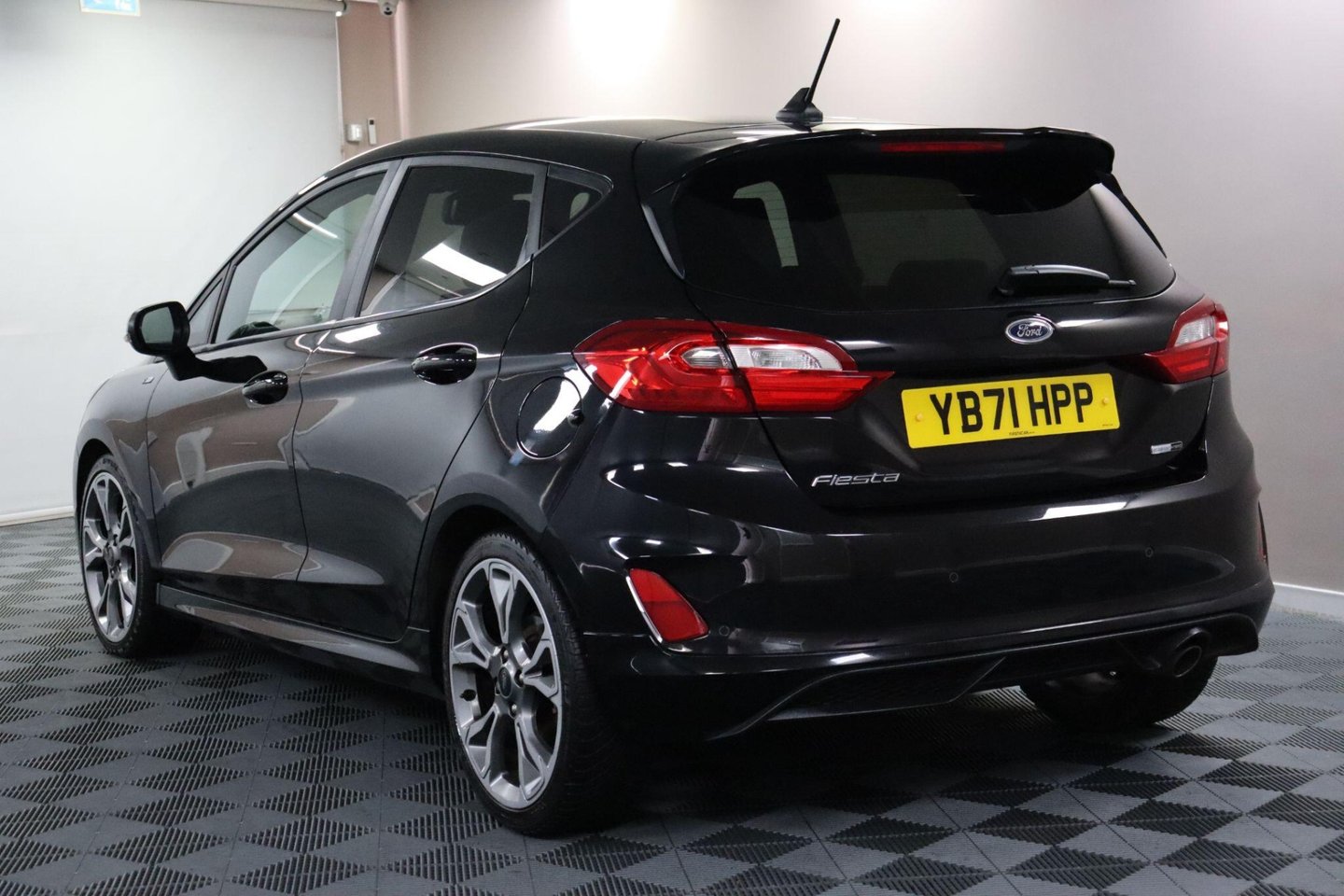 2021 Ford Fiesta — image 8
