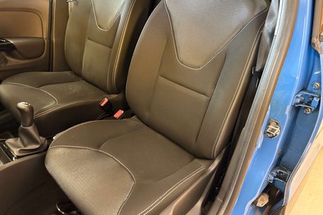 Renault Clio 0.9 TCe Dynamique MediaNav Hatchback 5dr Petrol Manual Euro 5 (s/s) (90 ps) 34