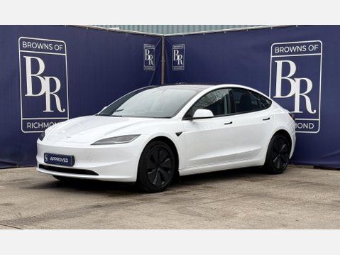 Tesla Model 3 Saloon 4dr Electric Auto RWD (208 ps) 8