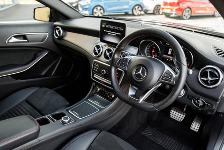 Mercedes-Benz GLA Class GLA 200 D AMG LINE