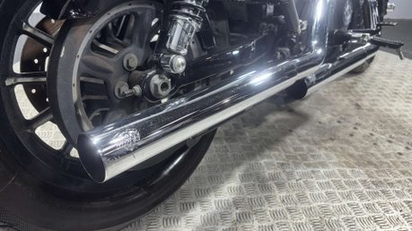 Harley-Davidson Sportster 883 IRON 2014 20K MOT WARRANTY CRUISER 883CC 14