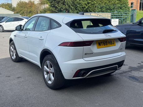 Jaguar E-Pace 2.0 E-PACE R-Dynamic S D 4x2 5dr 13