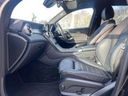 Mercedes-Benz GLC 2.0 GLC 300 AMG Line Premium D 4Matic Auto 4WD 5dr 33