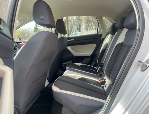 Volkswagen Polo 1.0 Polo Beats TSi Semi-Auto 5dr 38