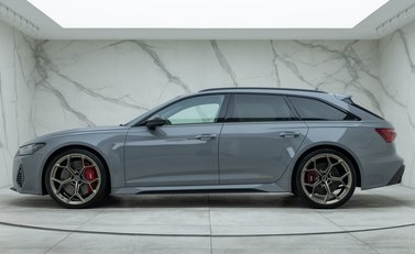 Audi RS6 AVANT PERFORMANCE CARBON VORSPRUNG 5