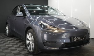 Tesla Model Y LONG RANGE AWD Comfort Suspension GROK AI Adaptive LEDs One Owner VAT Q 8