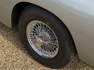 Aston Martin DB6 MANUAL 45