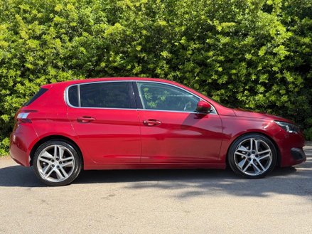 Peugeot 308 1.6 e-HDi Feline Euro 5 (s/s) 5dr