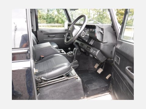 Land Rover Defender 90 TD5 XS STATION WAGON 4
