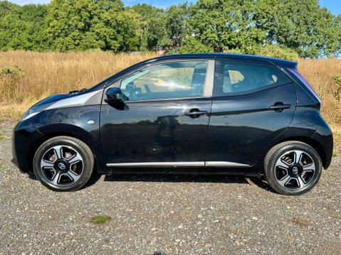 Toyota Aygo VVT-I X-CLUSIV X-SHIFT 6