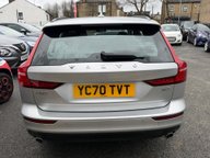 Volvo V60 B3 MOMENTUM MHEV 5