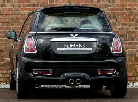 Mini Hatch S Inspired by Goodwood 3