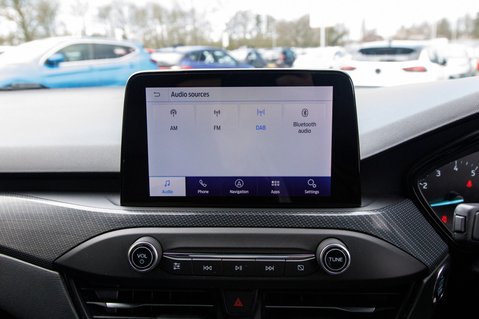 Ford Focus ST-LINE X 23