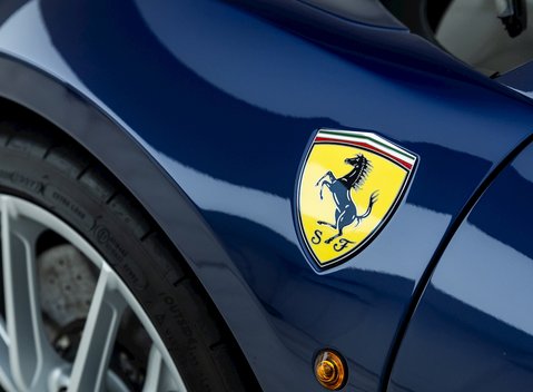 Ferrari 488 Pista 24