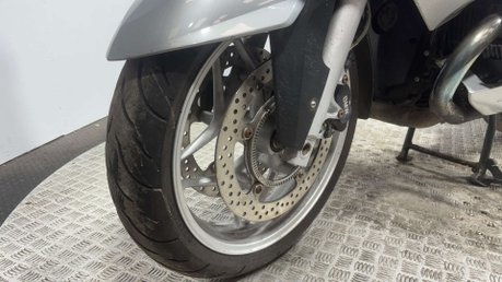 BMW R 1200 RT 2005 36K GOOD RUNNING PROJECT BIKE SPARES OR REPAIR 1200CC 27