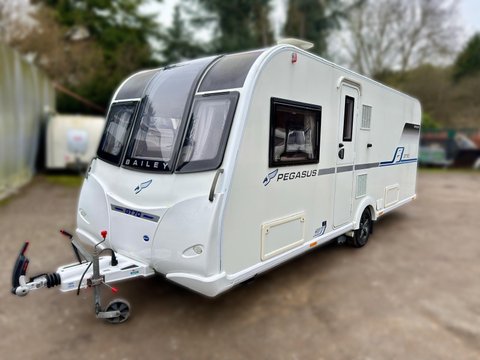 Bailey Pegasus Brindisi GT70 1