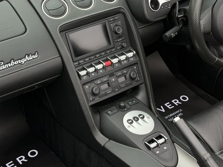 Lamborghini Gallardo LP560-4 Spyder 54