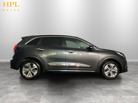 Kia Niro 64kWh 4+ SUV 5dr Electric Auto (201 bhp) Air Con - Alloy Wheels - Bluetooth 8