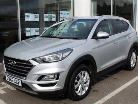 Hyundai TUCSON CRDI SE NAV