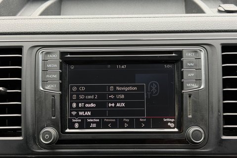 Volkswagen Transporter T30 TDI P/V HIGHLINE BMT DSG 6 SEAT KOMBI CONVERSION -NO VAT 37