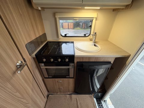 Swift Lifestyle 624 AWAITING PREPARATION 21