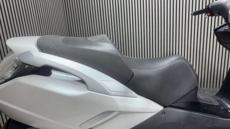 Peugeot Satelis 2 PREMIUM 2015 ONLY 16K GOOD RUNNING 300CC MAXI SCOOTER BIKE 10