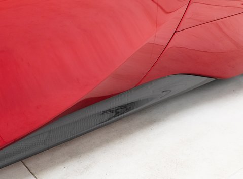 Ferrari SF90 Stradale 28